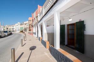 PLANTA BAJA CON TERRAZA DELANTERA EN PRIMERA LÍNEA DE MAR EN EL MOLINAR. photo 0