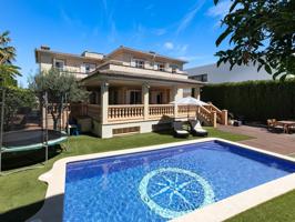 Espectacular chalet de diseño moderno con piscina, jardines y gran garaje en la prestigiosa zona residencial Son Puig photo 0