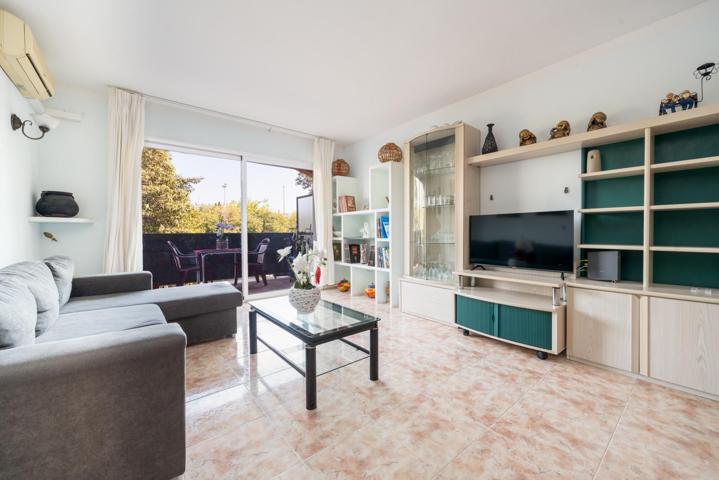 PISO DE 3 HABITACIONES CON TERRAZA EN PLANTA EN SON MOIX. photo 0