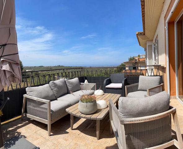 ÁTICO DE 3 HABITACIONES CON TERRAZA EN PLANTA Y SOLÁRIUM; PARKING, TRASTERO Y ZONAS COMUNITARIAS DE PISCINA, JARDINES, PARQUE Y ZONAS DEPORTIVAS EN SON GUAL (Algaida) photo 0