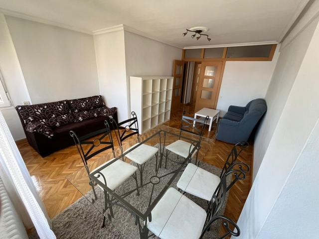 Piso En venta en Calle Emigrante, San Lazaro-Otero-Villafría, Oviedo photo 0