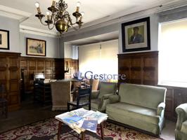 Casa En venta en Calle Marqués De Santa Cruz, 13, Centro-Casco Histórico, Oviedo photo 0