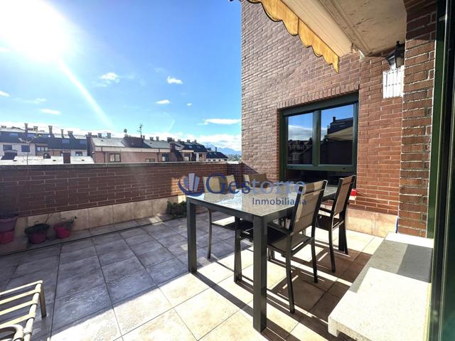 Casa En venta en Paseo De La Florida, Ciudad Naranco-Vallobín-La Florida, Oviedo photo 0