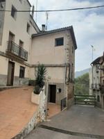 Amplia casa en el corazón de Tales – Ideal para familias o como segunda residencia photo 0