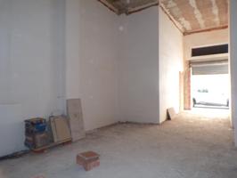 ¡Gran oportunidad para inversión! Local comercial en venta en el centro de castellon photo 0