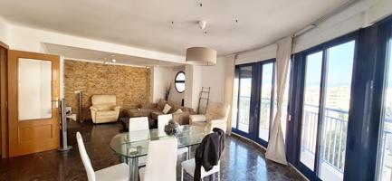 ¡Impresionante Ático Dúplex de 4 Habitaciones en Venta! photo 0
