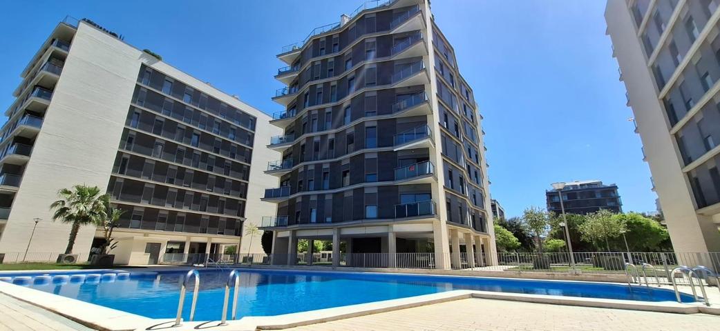 Moderno piso con piscina y todas las comodidades en Castellón – Zona La Salera photo 0