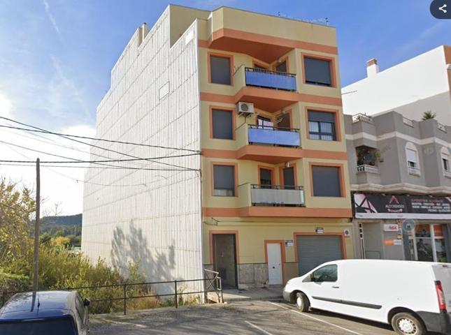 🏡 Piso listo para entrar a vivir en l'Alcora – Zona Pueblo photo 0