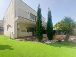 🏡 Casa Pareada en Urbanización El Pantano – l'Alcora photo 0