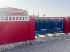 VILLA con terreno muy cerca de playa, castellon y benicassin no lo dudes y llamanos photo 0