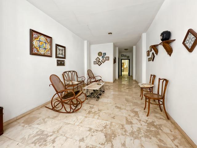 🏛️ Casa Histórica Única en el Corazón de Castellón photo 0