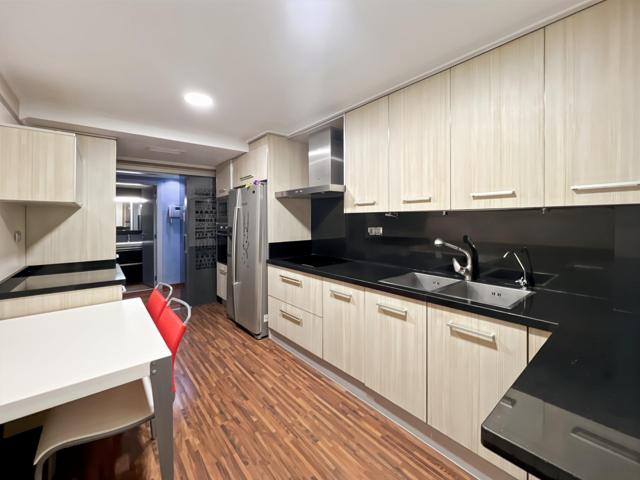 🏡✨ Piso con garaje en Avd. Alcora: 3 Habitaciones, 2 Baños y Confort Total a un Paso de la UJI photo 0