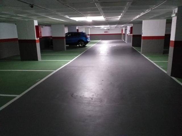 ALQUILO PLAZA DE PARKING ESTACIONES photo 0