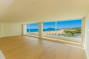 DÚPLEX DE LUJO CON TERRAZA Y VISTAS AL MAR EN PRIMERA LÍNEA DEL SARDINERO – SANTANDER photo 0