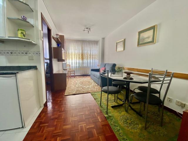 Piso céntrico con terraza amplia. photo 0