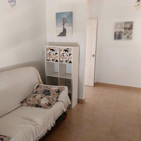 SE ALQUILA PISO PARA PROFESORES EN EL CENTRO DE ARCOS DE LA FRONTERA (ALQUILER DE TEMPORADA) photo 0