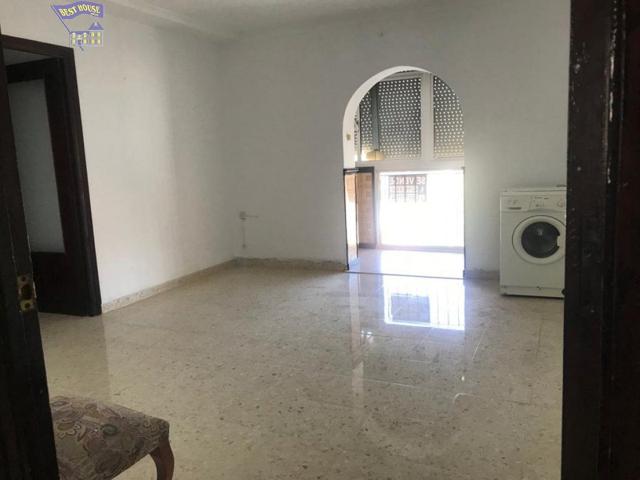 VENTA DE PISO ZONA BARRIO BAJO photo 0