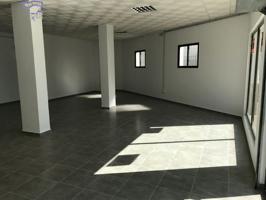 VENTA LOCAL COMERCIAL EN ZONA DE LAS CANTERAS photo 0