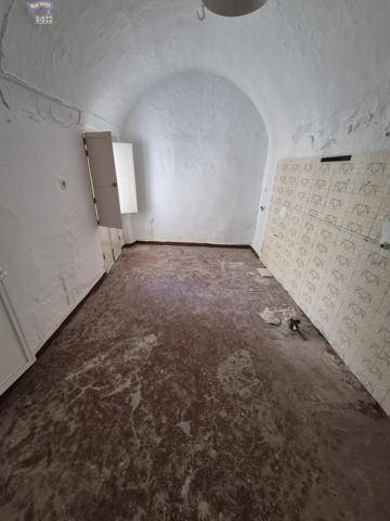 SE VENDE CASA PARA REFORMAR EN ZONA DEL CASCO ANTIGUO photo 0