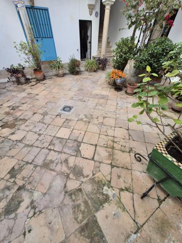 SE VENDE DOS APARTAMENTOS INDEPENDIENTES EN EL CASCO ANTIGUO photo 0
