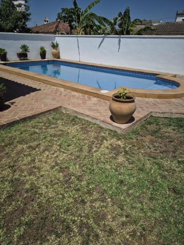 SE VENDE CHALET CON PISCINA EN EL SANTISCAL photo 0