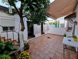 SE VENDE CASA INDEPENDIENTE CON TERRENO EN ZONA DE LA JUNTA DE LOS RÍOS photo 0