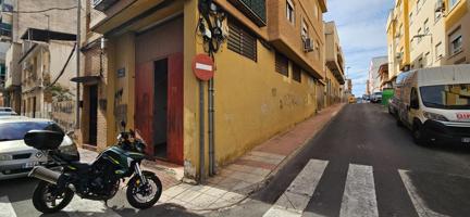 SE VENDE LOCAL EN MOLINA photo 0