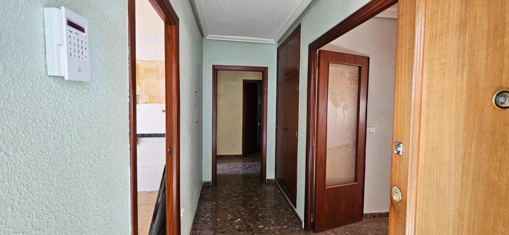 SE VENDE ESTUPENDO PISO EN ARCHENA photo 0
