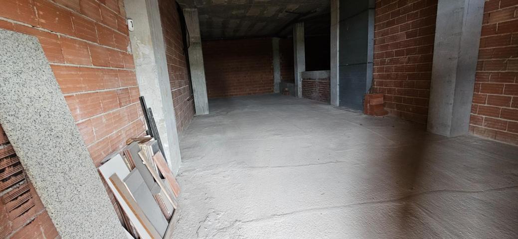 SE VENDE LOCAL EN TORREAGUERA photo 0