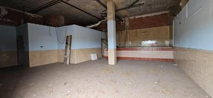 SE VENDE LOCAL COMERCIAL EN TORREGUERA photo 0