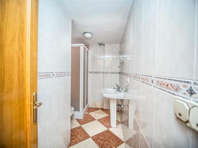 SE VENDE LOCAL COMERCIAL EN YECLA photo 0