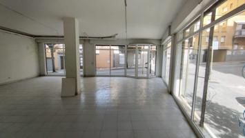 LOCAL COMERCIAL EN VENTA ó ALQUILER CERCA MERCADONA 73 m2 photo 0