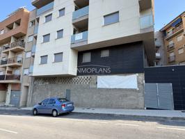 Venta de local comercial en Biar photo 0
