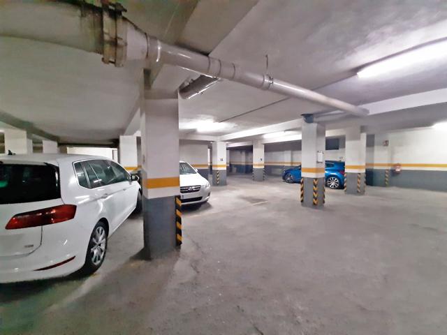 Parking Subterráneo En venta en Calle Del Periodista Llorente, La Saïdia, València photo 0