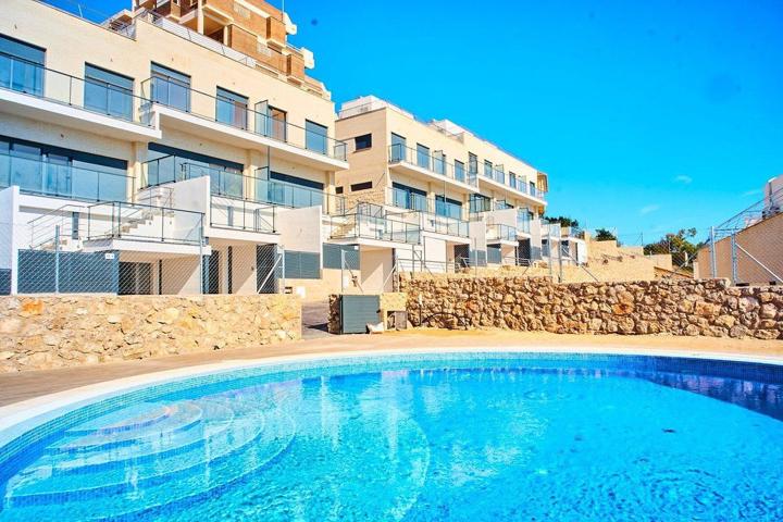 Unifamiliar Pareada En venta en Calle De La Serra Mariola, El Faro, Cullera photo 0