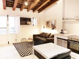 Loft En alquiler en Calle De Ribalta, Ciutat Vella, València photo 0