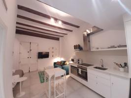 Loft En alquiler en Calle De Ribalta, Ciutat Vella, València photo 0