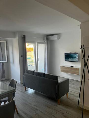 Piso En venta en Avenida De La Malva-Rosa, Poblats Marítims, València photo 0