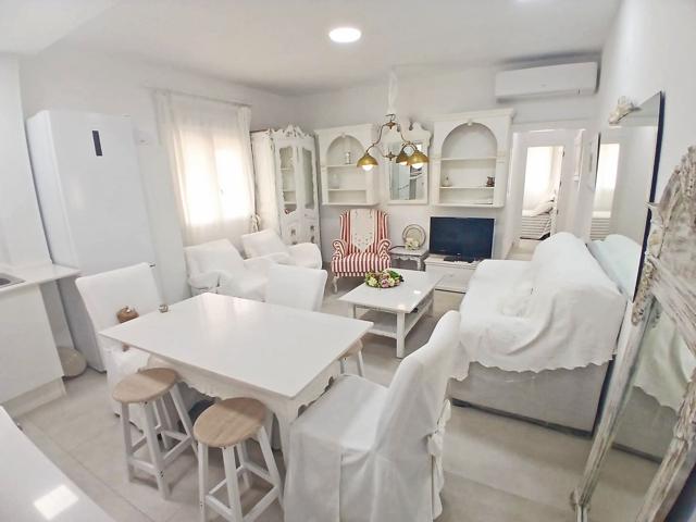 Piso En venta en Calle De Menorca, Camins Al Grau, València photo 0