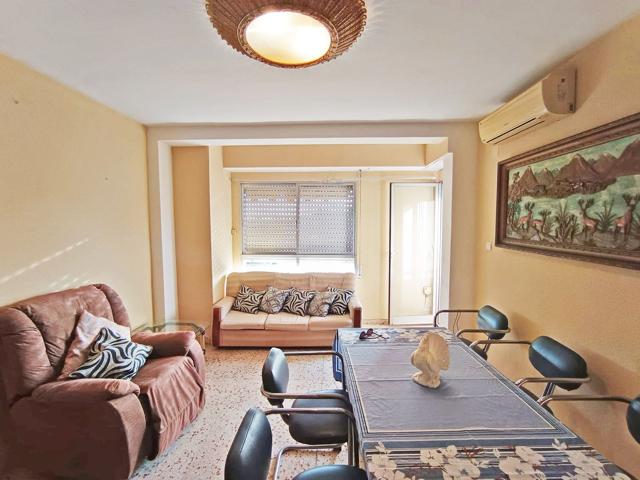 Piso En venta en Calle Bonrepòs, Almàssera photo 0