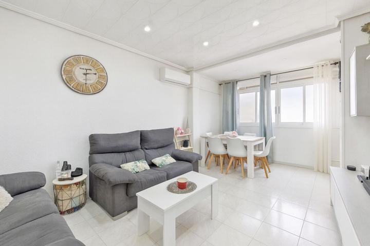 Piso En venta en Calle De José Aguilar, Camins Al Grau, València photo 0