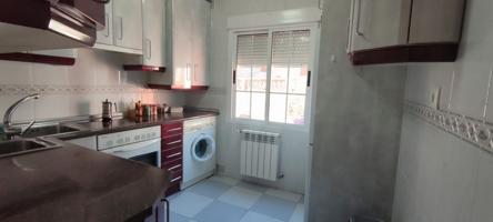 Piso En alquiler en Calle Capitán Méndez Vigo, 28, Santo Tomás, Ávila photo 0