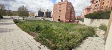 Terreno Urbanizable En alquiler en Avenida De Los Derechos Humanos, 8, Sonsoles, Ávila photo 0