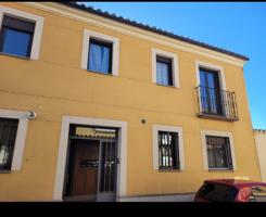 Dúplex En alquiler en Calle Capitán García Villarreal, 1, Murallas, Ávila photo 0
