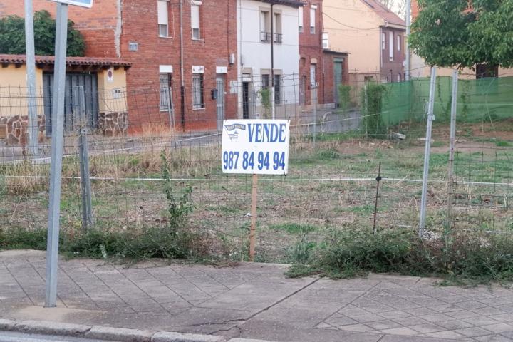 Terreno urbano en venta en Armunia. photo 0