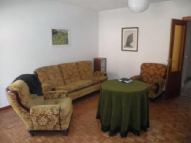 Piso en venta en Matallana del Torío. photo 0
