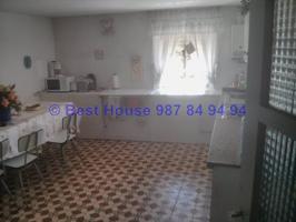Casa de pueblo en Navafría. photo 0