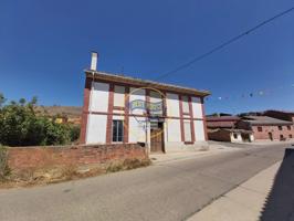 Casa de pueblo a la venta en Valle del Mansilla. photo 0