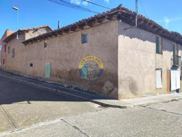 Casa de pueblo a la venta en Ardón. photo 0