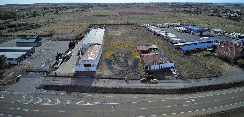 Terreno urbano industrial a la venta en Cembranos, muy cerca del Polígono Industrial de Onzonilla. photo 0